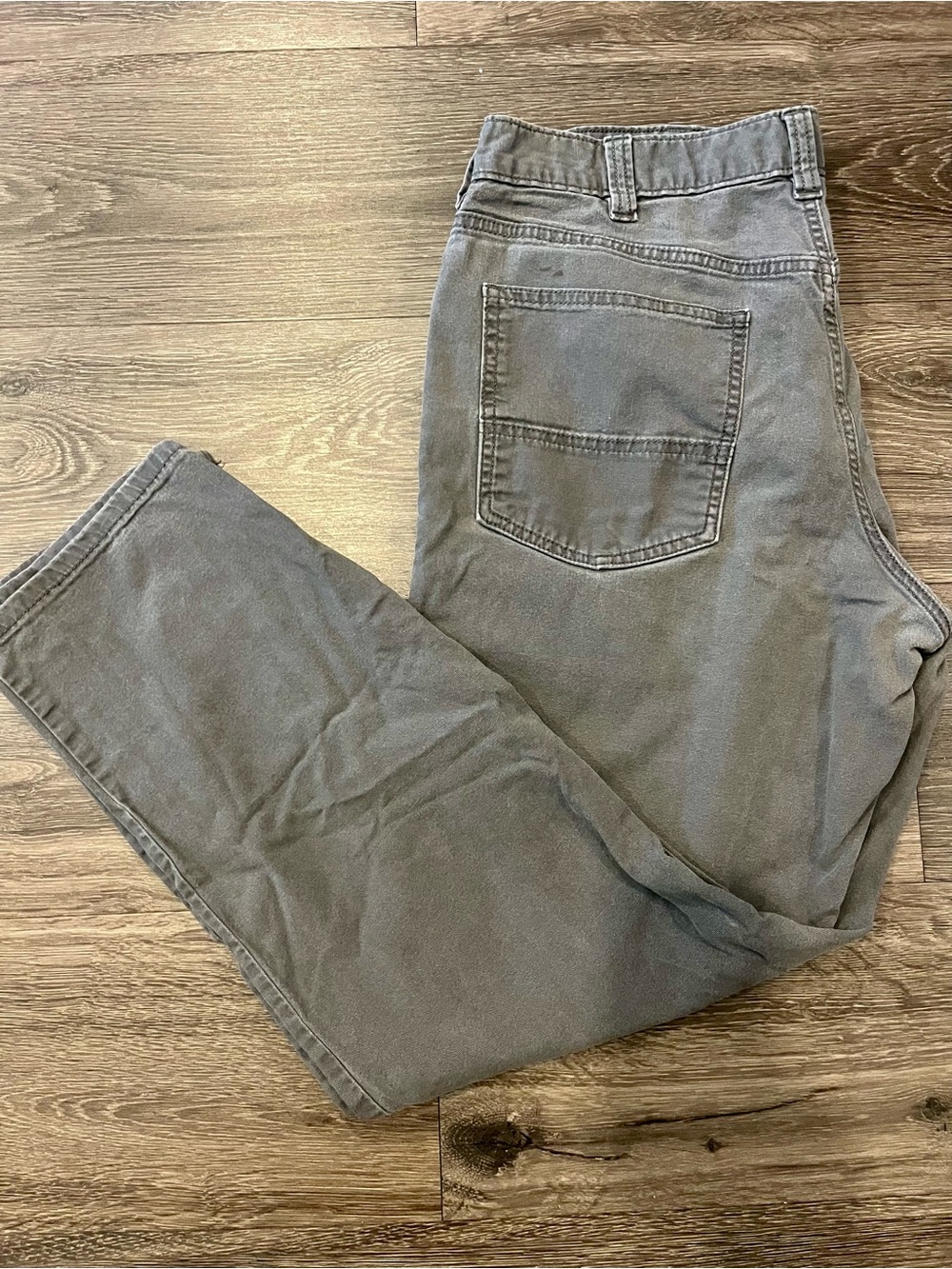 Carhartt Men's Relaxed Work Pants in Gray